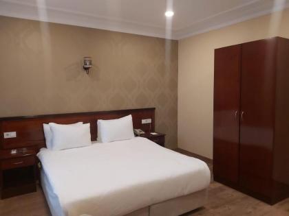 Marina Park Hotel - image 3