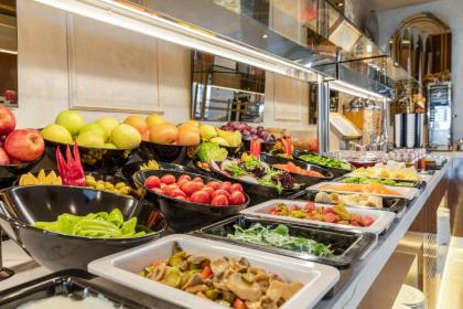 Beethoven Senfoni Hotel - image 16