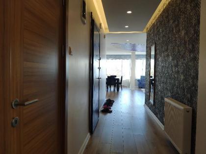 Luxurious Flat with Breathtaking Sea View