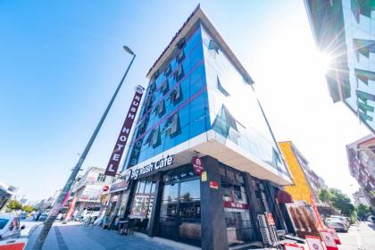 Rush Hotel Istanbul - image 1