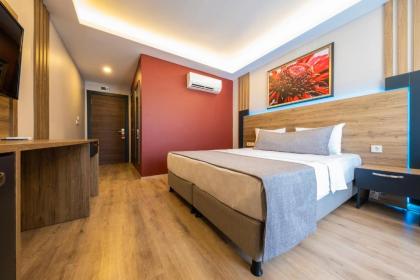 Rush Hotel Istanbul - image 11