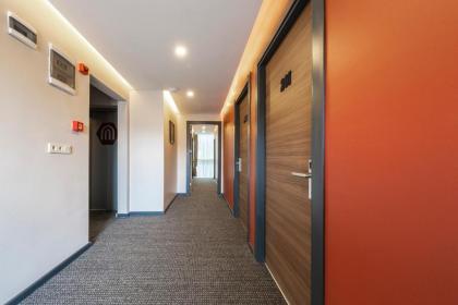 Rush Hotel Istanbul - image 14
