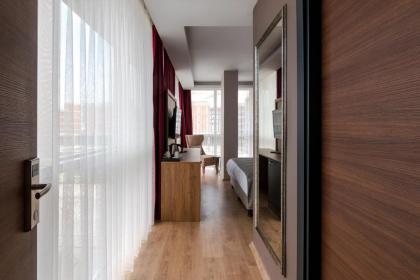 Rush Hotel Istanbul - image 17