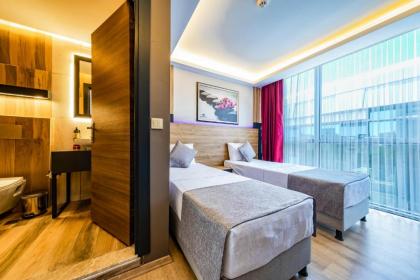 Rush Hotel Istanbul - image 5