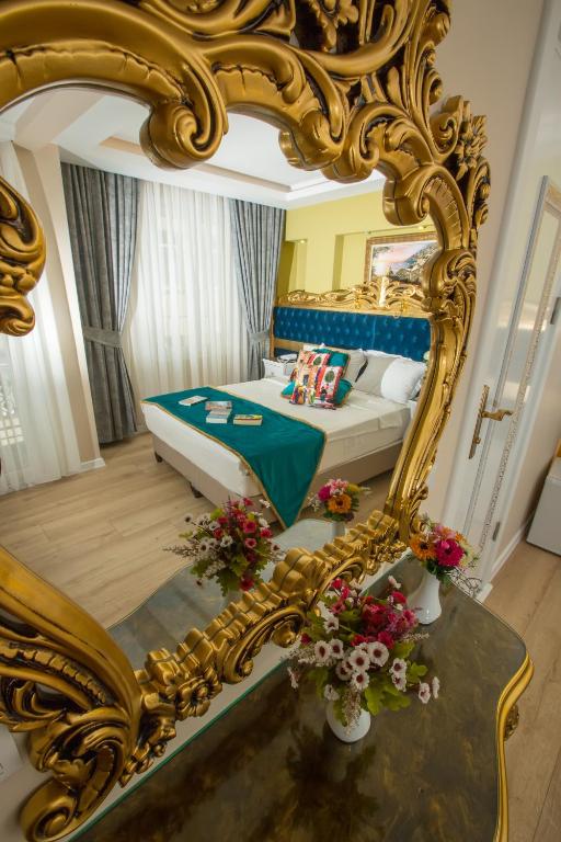 Atlantis Royal Hotel - image 3