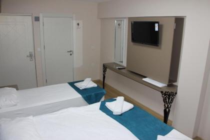Lukka Suit Hotel - image 20