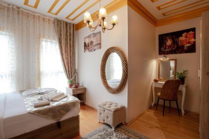 April Story Apart Hotel - image 3