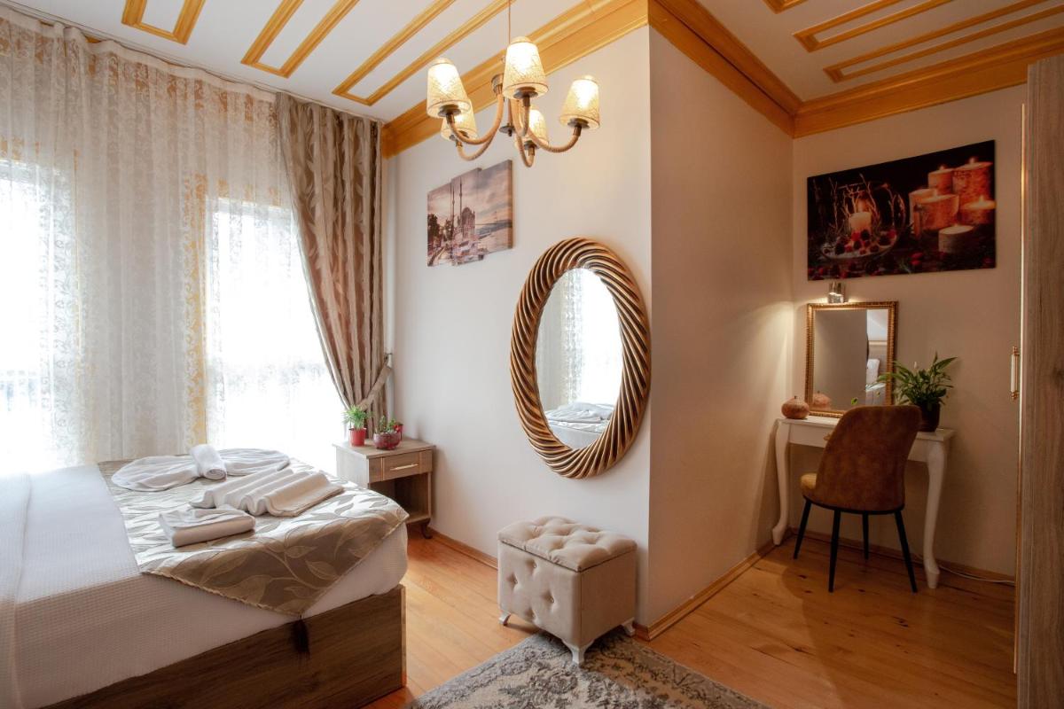 April Story Apart Hotel - image 3