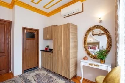 APRİL HOTEL - image 22