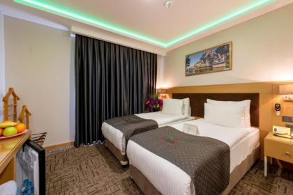 Hotel Boursier 2 & Spa - image 20