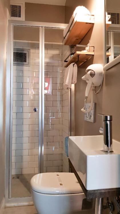 Casa Rosa Suites - image 10