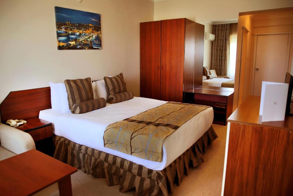 Grand Sile Hotel - image 3