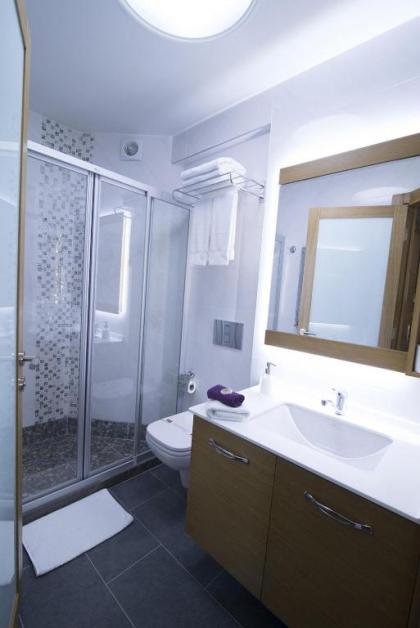 Cumbali Suite Hotel - image 13