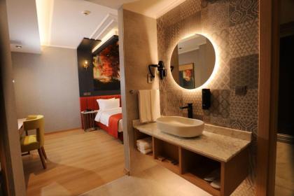 MY GARDEN SUITES - image 3