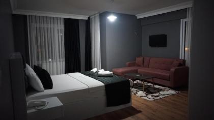 Karaca Suite - image 12