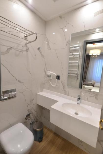 Santra Hotel - image 16
