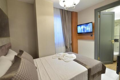 Santra Hotel - image 6