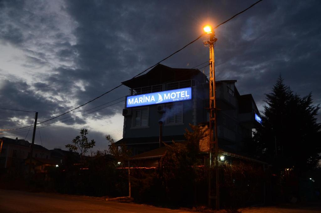 Marina Hotel Agva - image 4