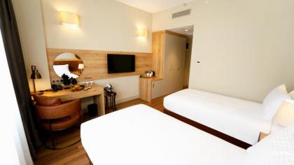 GRAND SIRKECI HOTEL - image 15