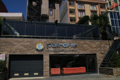 Petrol-İş İstanbul Misafirhanesi - image 1