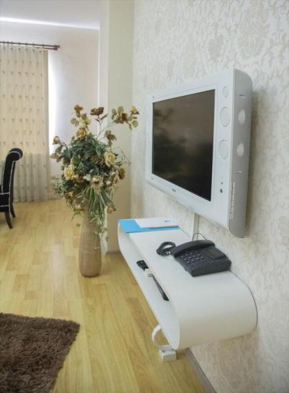 Airport Residence - image 3