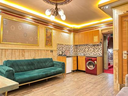Maranda Suit Hotel - image 9