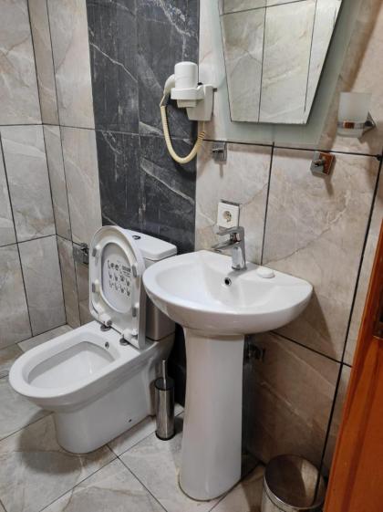 New Cherry Hotel - image 29