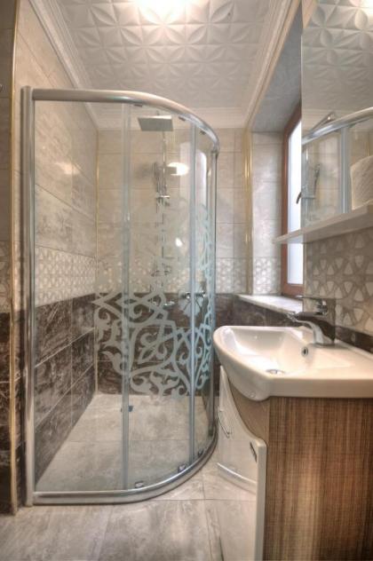 Mitra Downtown Hotel & Suites - image 14