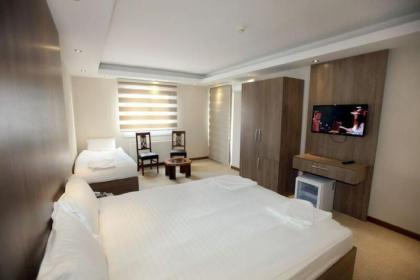 NY WORLD HOTEL - image 22