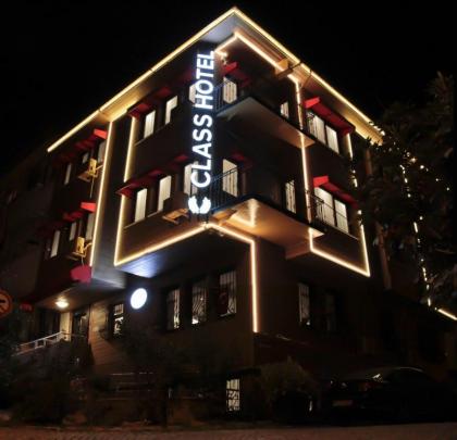 Class Hotel Bosphorus - image 2