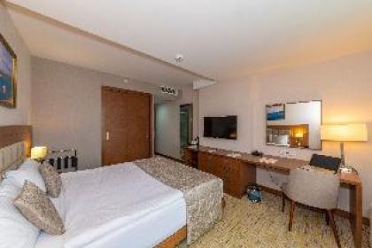 eLotte Palace Hotel - image 23