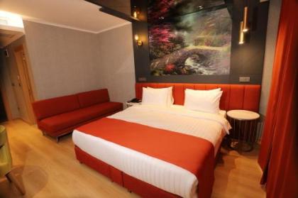 MY GARDEN SUITES - image 4