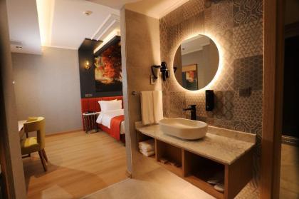 MY GARDEN SUITES - image 7