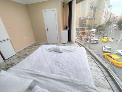 King Istanbul Hotel - image 4