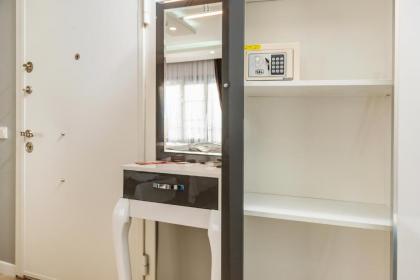 Gloria Suites Old City - image 9