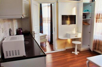 IQ Hotel Galatasaray - image 10