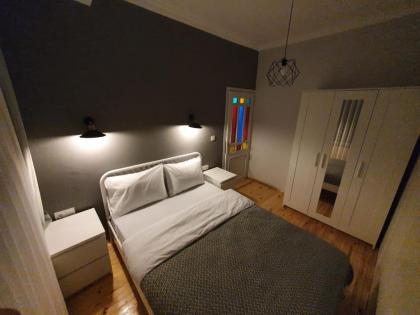 Kazancı Apartmanı - image 9