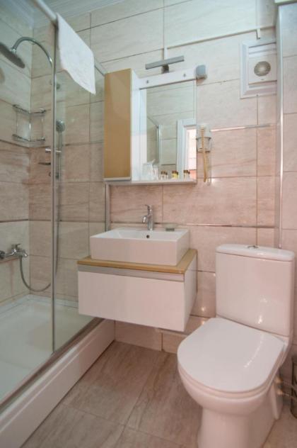 Genius Hotel Istanbul - image 15