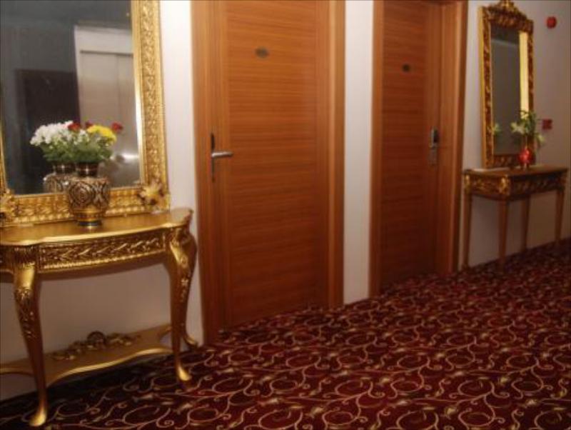 Grand Rosa Hotel - image 2
