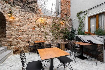 Castillo Rojo Hotel Istanbul - image 17