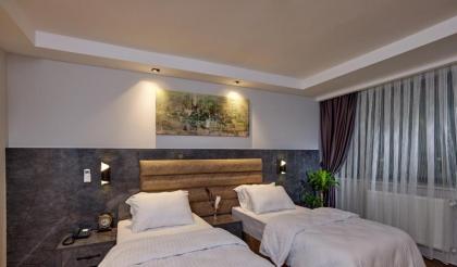 The Bold Hotel - image 19
