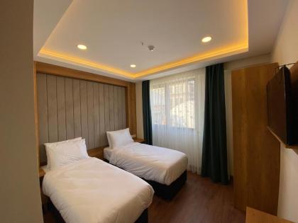 Pege Hotel - image 18