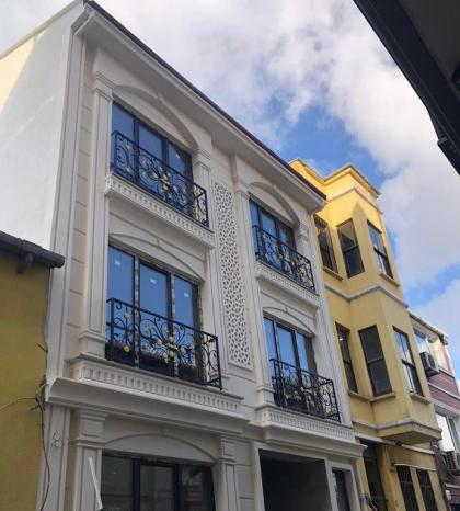 Pege Hotel - image 2
