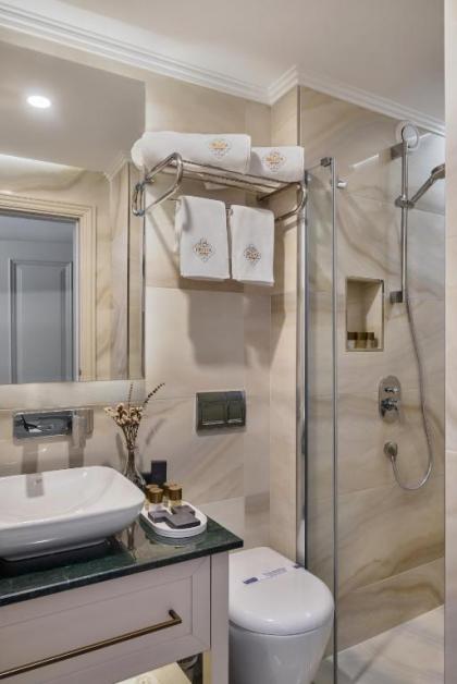 Delita City Hotel - image 16