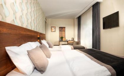 Hotel Bossuite Business - image 8