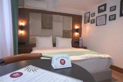 Isle Hotel - image 17