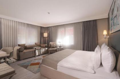 The Gate 30 Suites - image 2