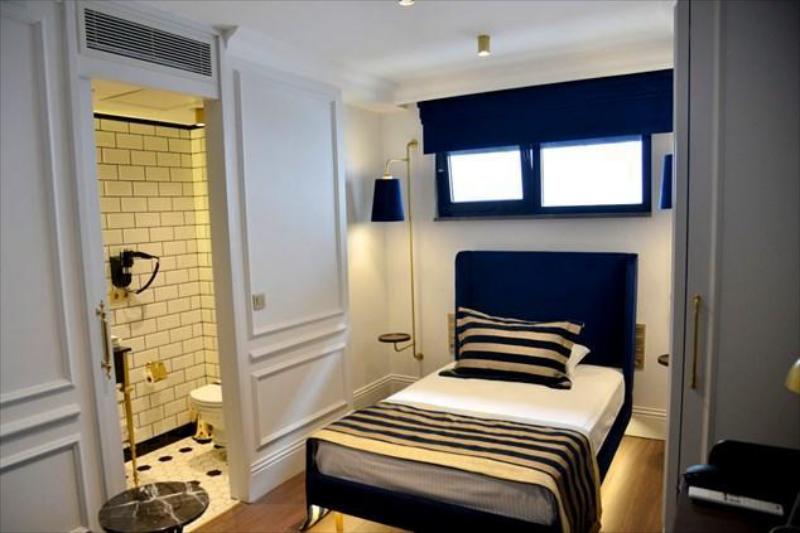 A11 Hotel Exclusive - image 5