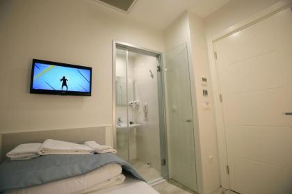 Ravvda Hotel - image 5