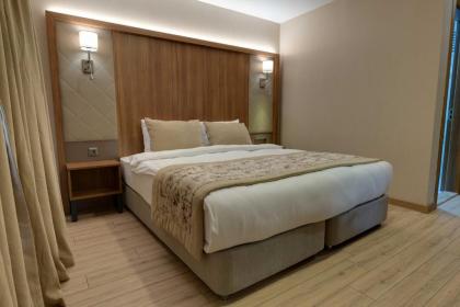 istport hotel - image 17